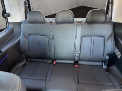 Hyundai Staria 1.6 hev Luxury 2wd auto (17)