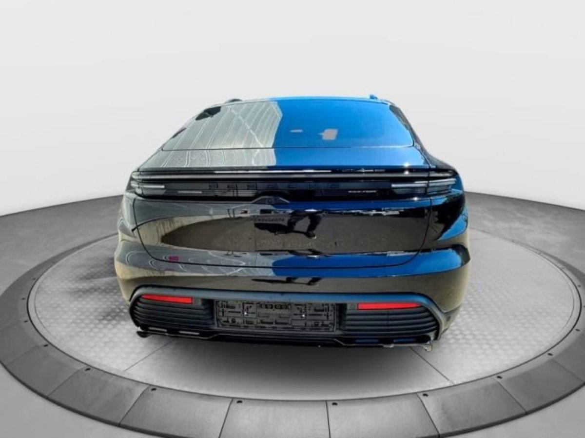 Porsche Macan 4 (5)