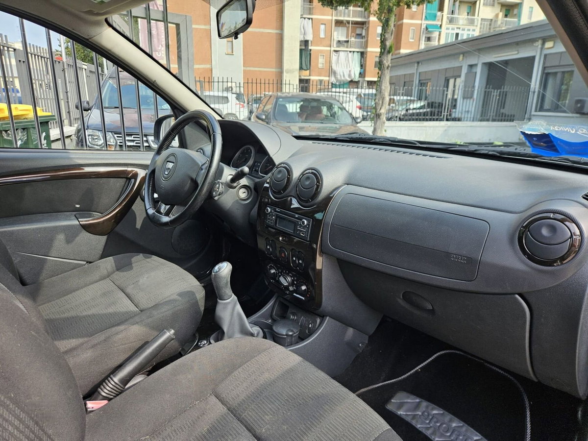 Dacia Duster 1.6 110CV 4x2 GPL Ambiance (11)