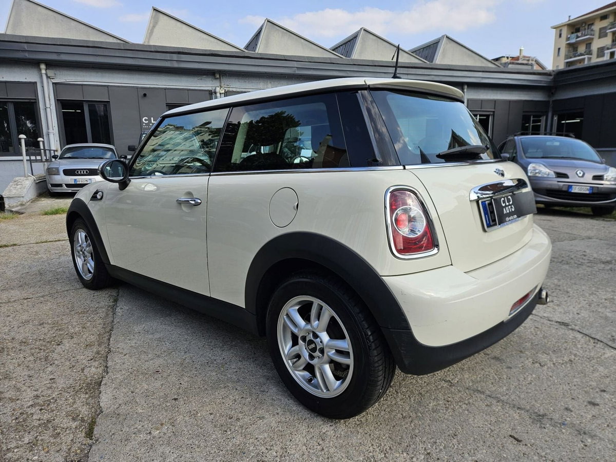 MINI Mini 1.6 16V One D (6)