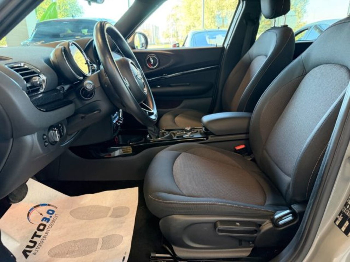 MINI Mini Clubman 2.0 Cooper D Hype Clubman (8)