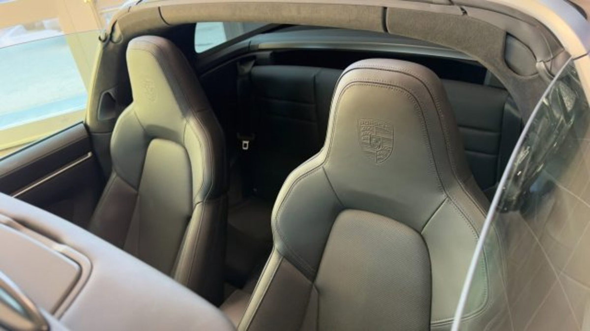 Porsche 911 Cabrio Targa 3.0 4S (10)