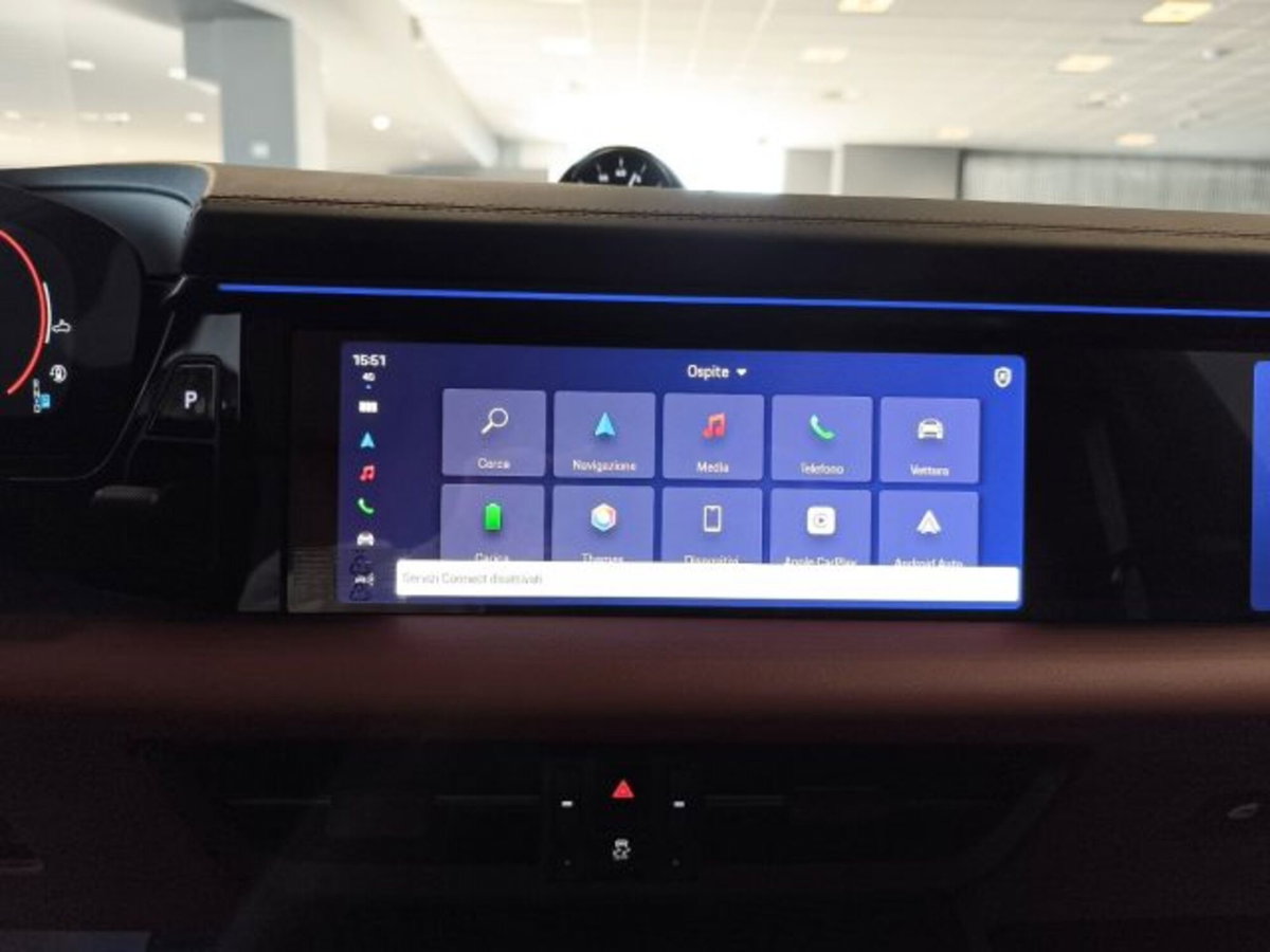 Porsche Macan Turbo (14)