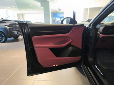 Porsche Macan Turbo (6)