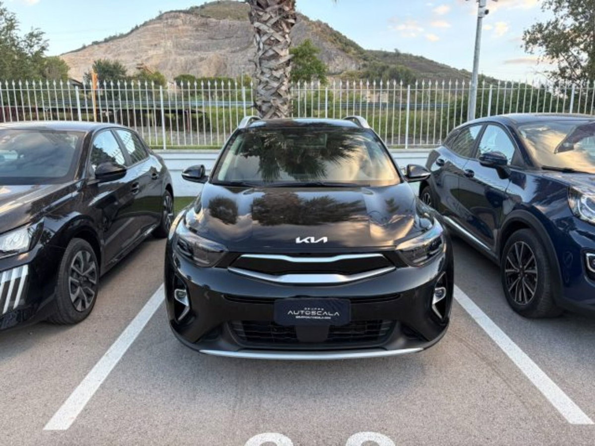 Kia Stonic 1.2 ECO GPL Style (2)