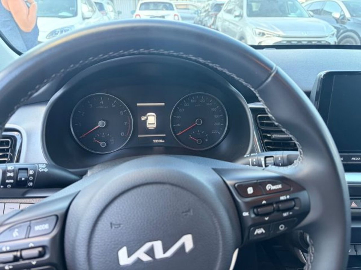 Kia Stonic 1.2 ECO GPL Style (3)