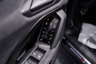Audi Q5 2.0 tdi mhev+ S line edition quattro 204cv s-tronic (10)