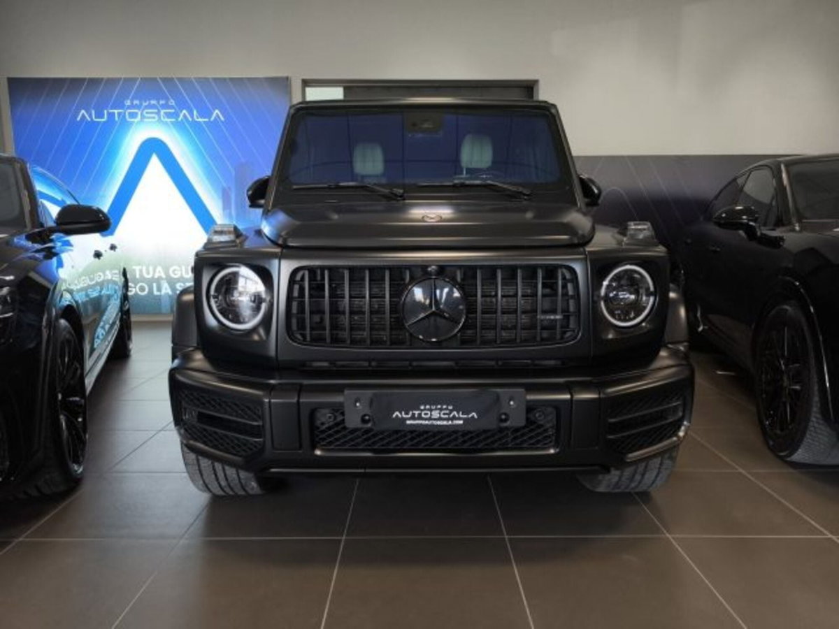 Mercedes-Benz Classe G AMG 63 585cv auto (2)