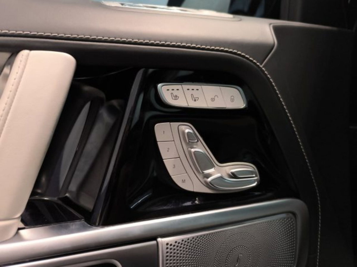 Mercedes-Benz Classe G AMG 63 585cv auto (6)