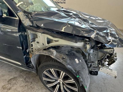 Volvo XC90 B5 (d) AWD Geartronic 7 posti Inscription (10)