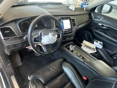Volvo XC90 B5 (d) AWD Geartronic 7 posti Inscription (14)