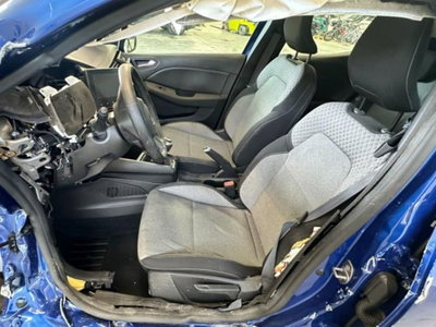 Renault Clio 1.0 tce Evolution 90cv (13)