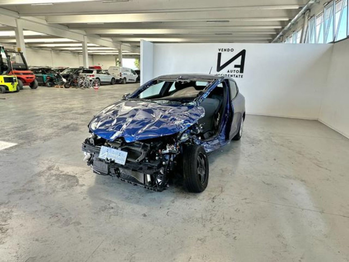 Renault Clio 1.0 tce Evolution 90cv (3)