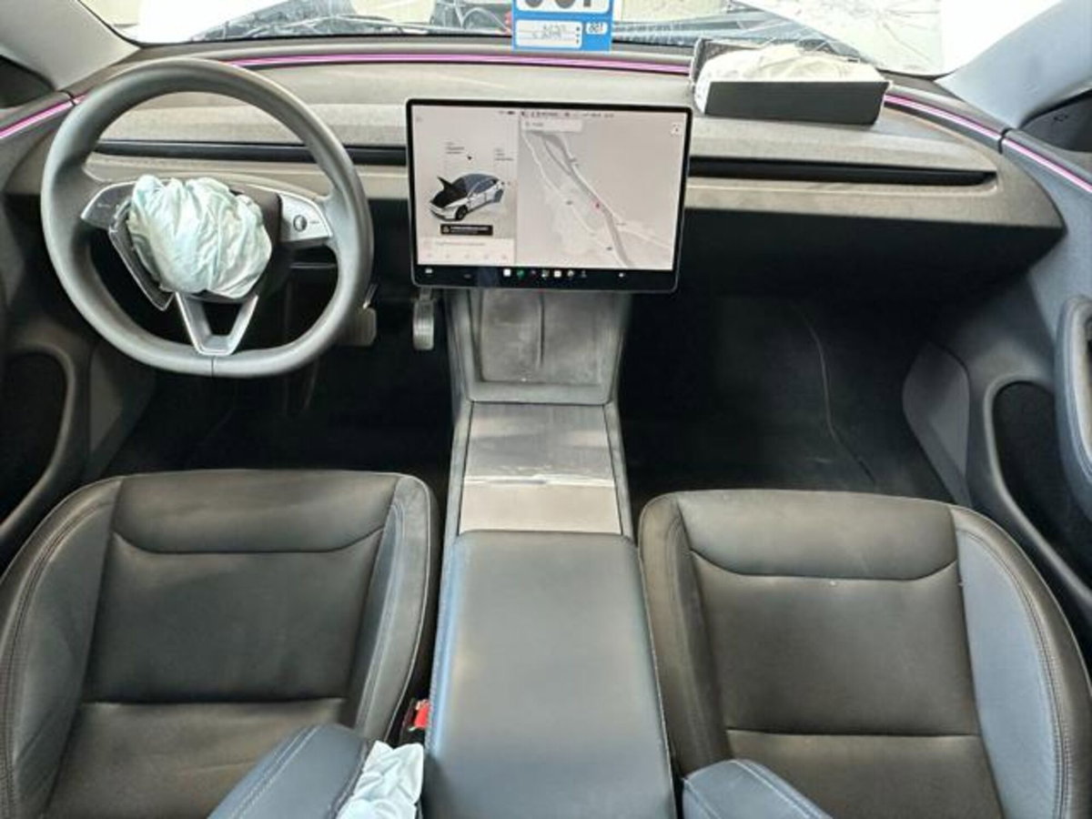 Tesla Model 3 Model 3 RWD (16)