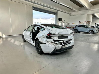 Tesla Model 3 Model 3 RWD (5)