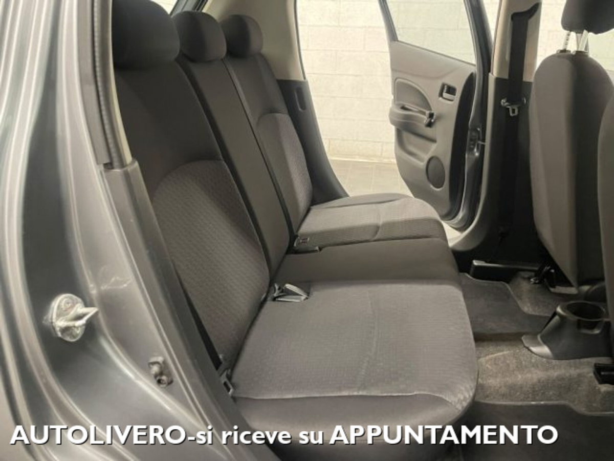 Mitsubishi Space Star 1.0 Invite (12)