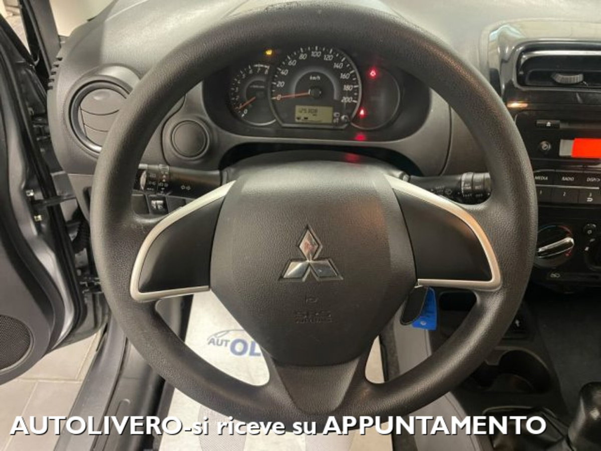Mitsubishi Space Star 1.0 Invite (14)