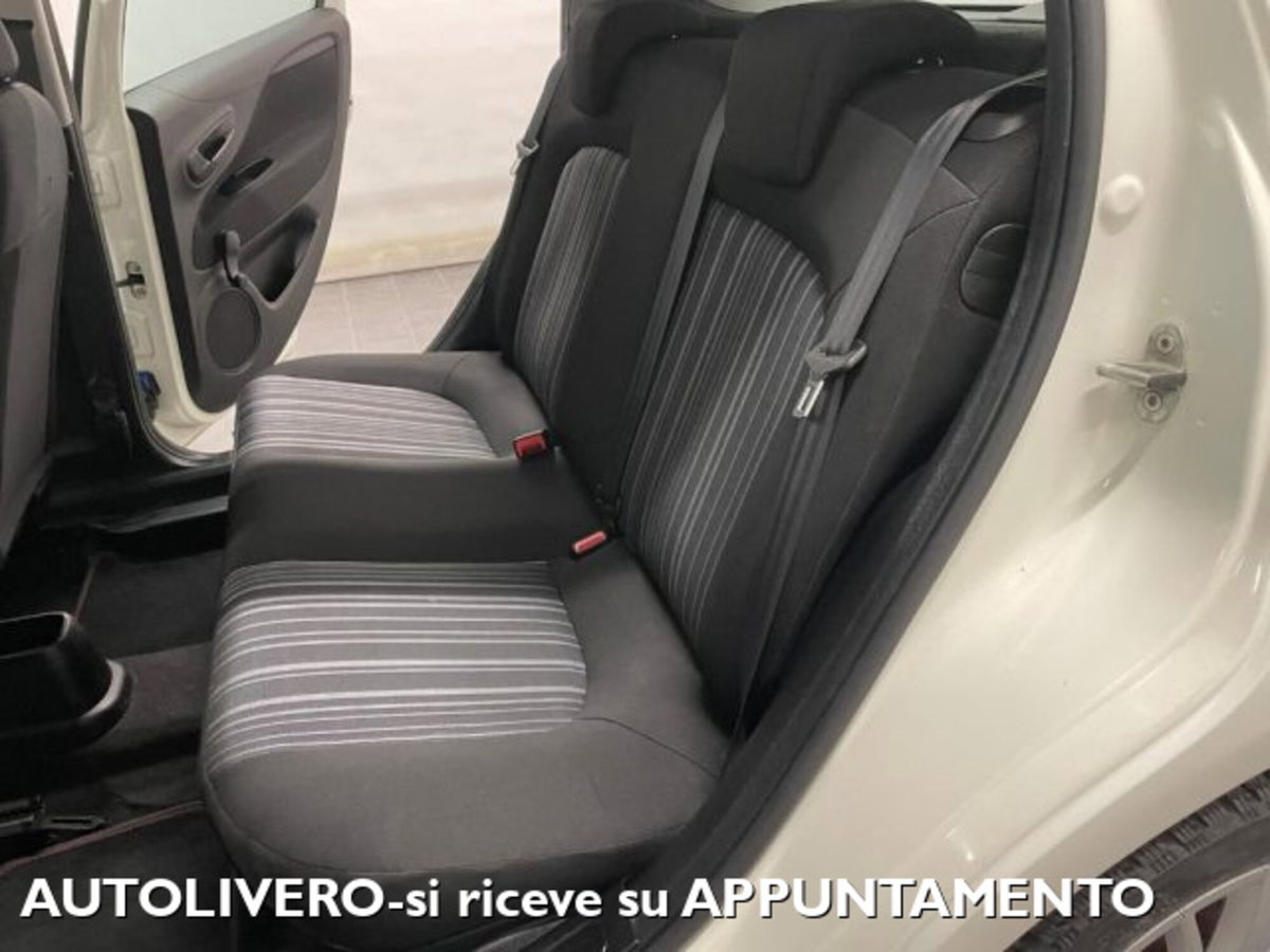 Fiat Punto Evo 1.4 5 porte S&S Dualogic Dynamic (11)