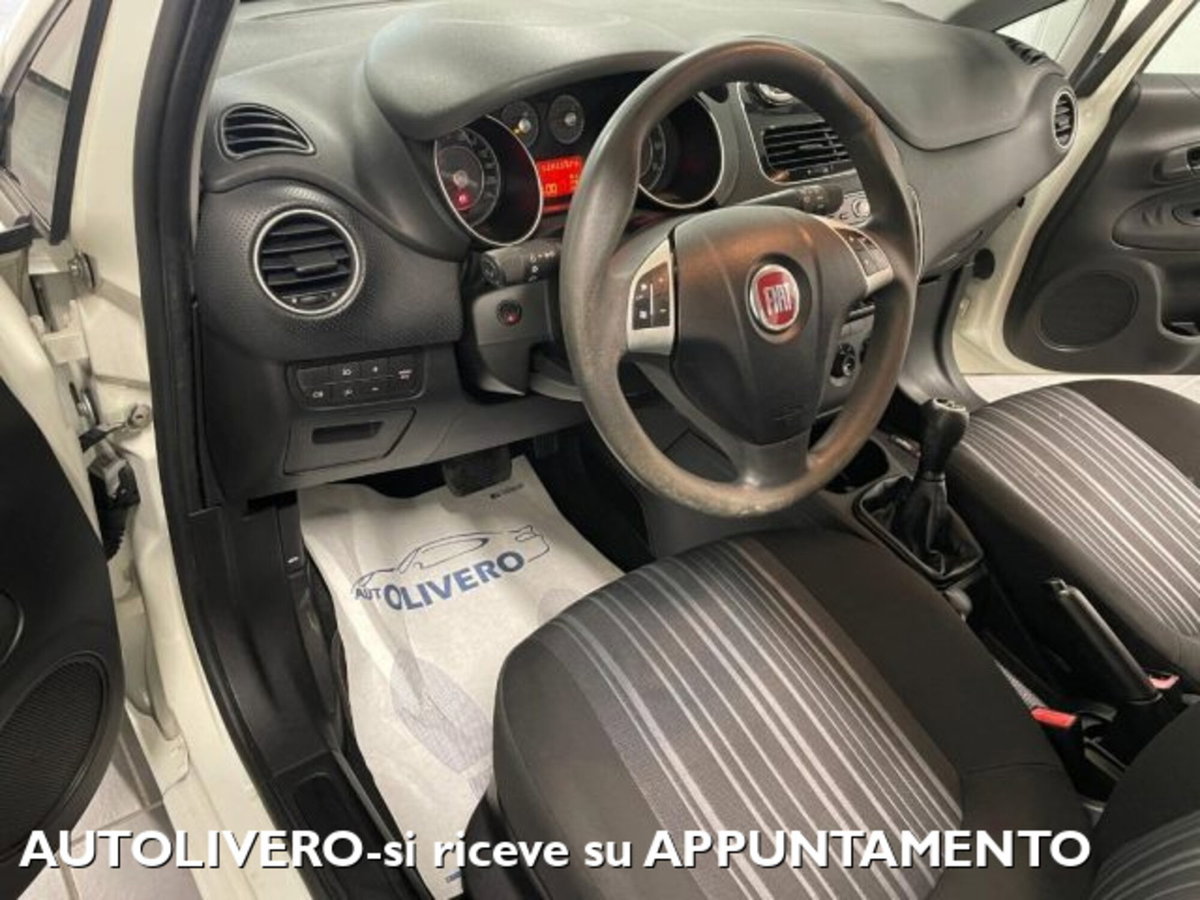 Fiat Punto Evo 1.4 5 porte S&S Dualogic Dynamic (6)