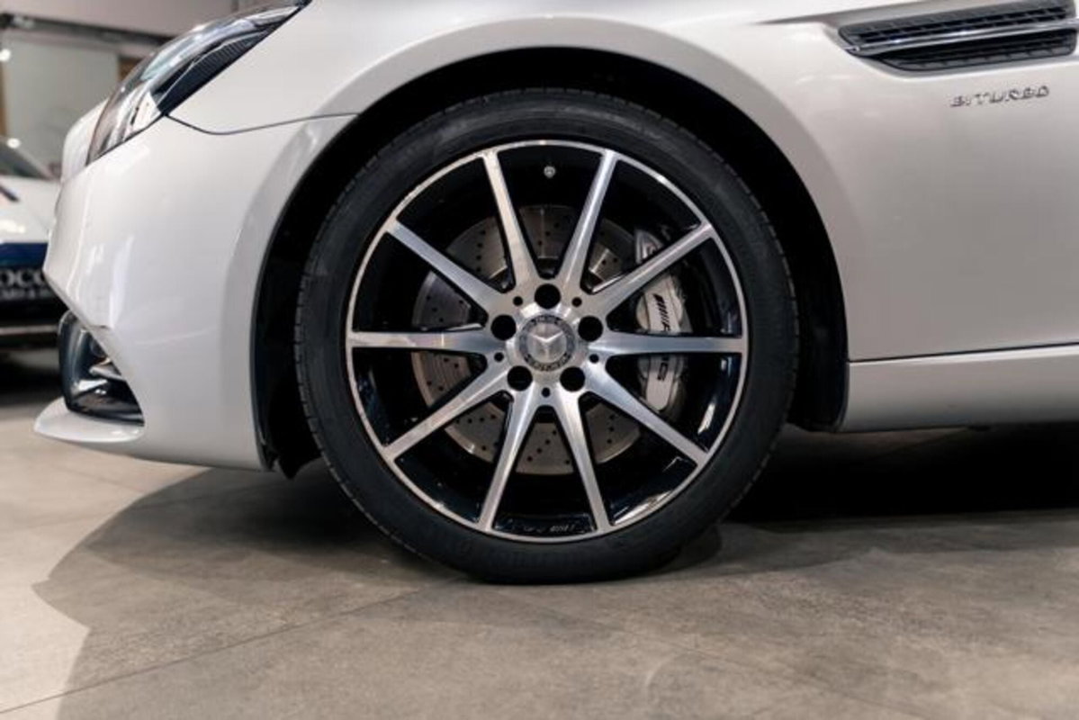 Mercedes-Benz SLC 43 AMG (4)