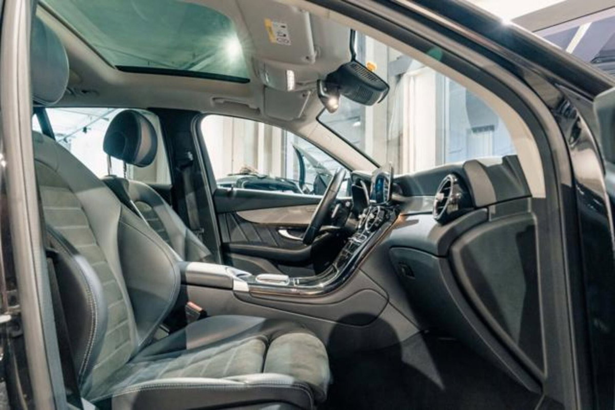 Mercedes-Benz GLC SUV 220 d 4Matic Premium (8)