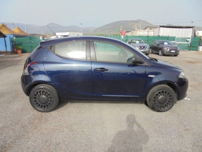 Lancia Ypsilon 1.2 69 CV 5 porte S&S Elefantino Blu (16)