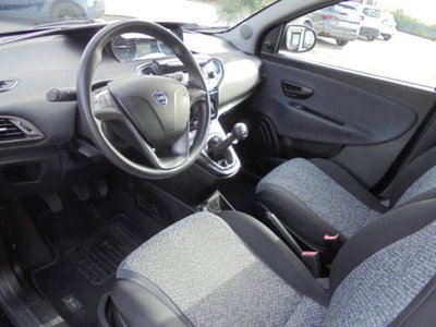 Lancia Ypsilon 1.2 69 CV 5 porte S&S Elefantino Blu (18)