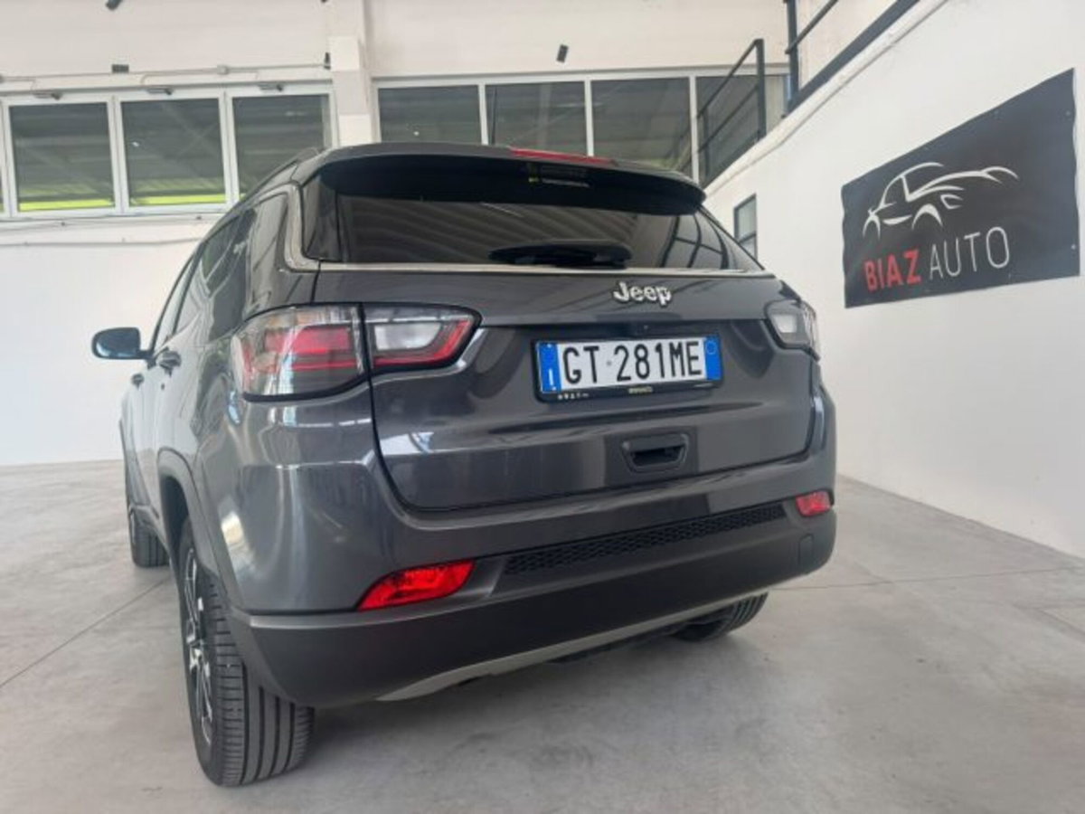 Jeep Compass 1.6 Multijet II 2WD Limited (10)
