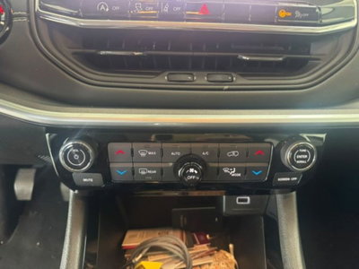 Jeep Compass 1.6 Multijet II 2WD Limited (18)
