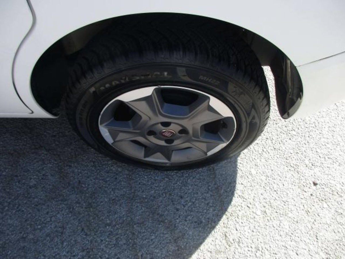 Fiat Fiorino QUBO 1.3 MJT 95CV Trekking (N1) (13)