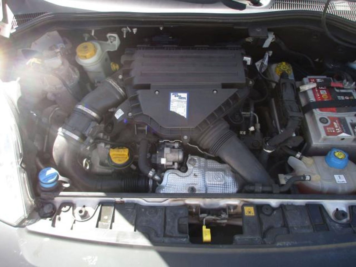 Fiat Fiorino QUBO 1.3 MJT 95CV Trekking (N1) (15)