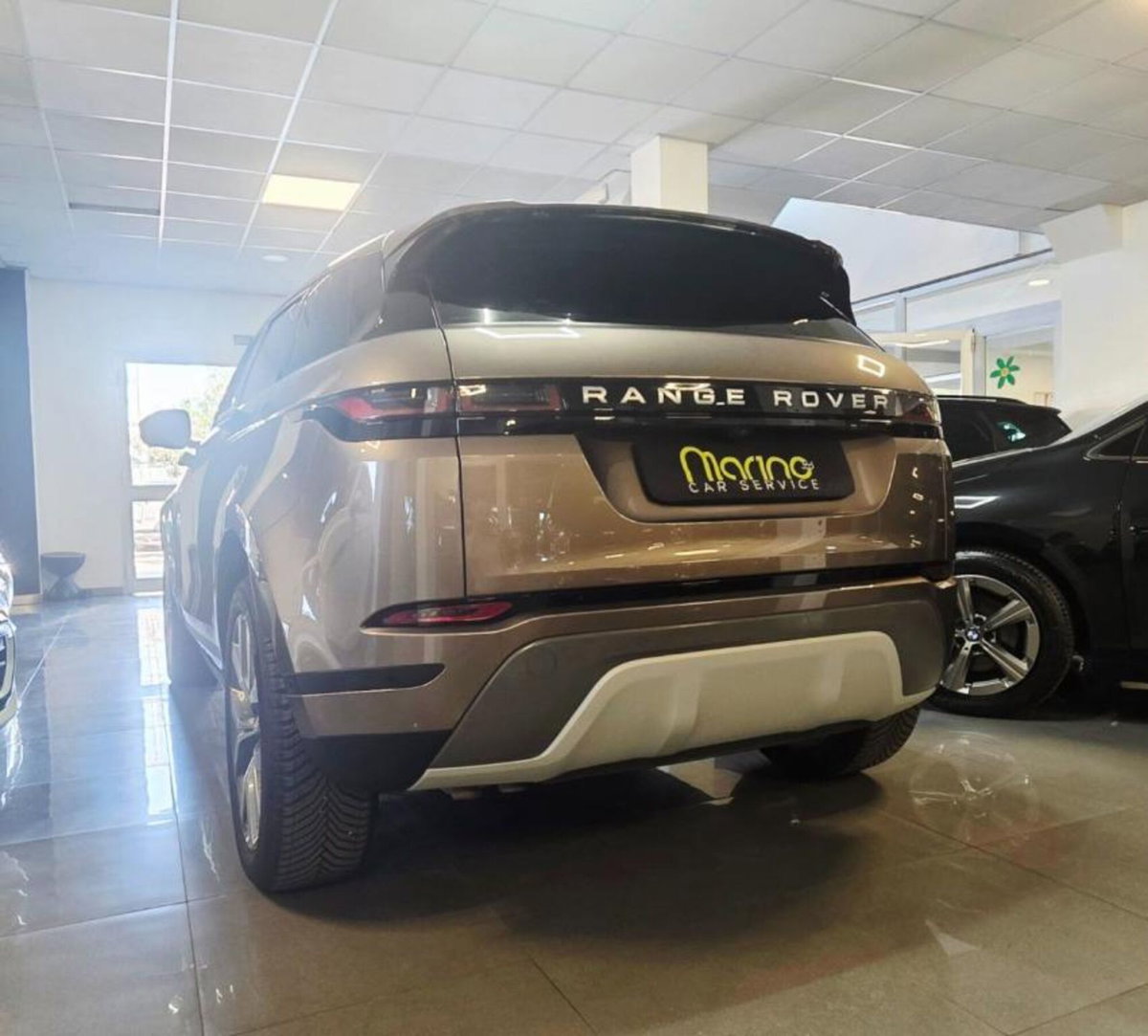 Land Rover Range Rover Evoque 2.0D I4 180 CV AWD Auto HSE (8)