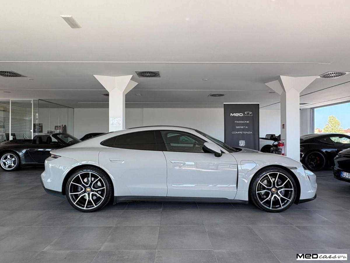 Porsche Taycan Performance Battery Plus