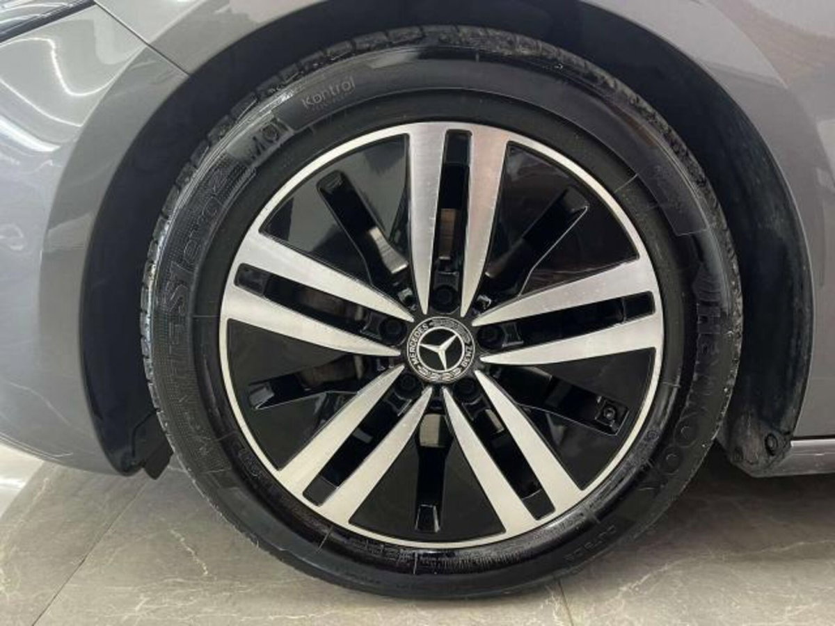 Mercedes-Benz Classe A 180 d Business (9)