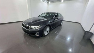 BMW Serie 5 520d Luxury usata