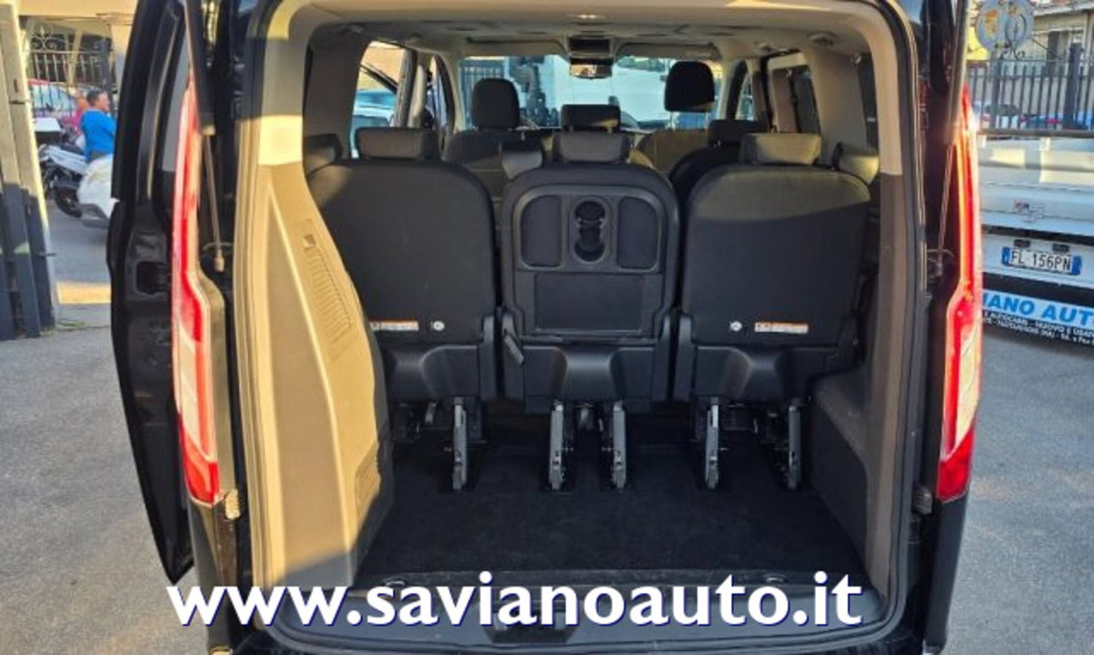 Ford Tourneo Custom 320 2.0 EcoBlue 130CV MHEV PC Titanium (8)