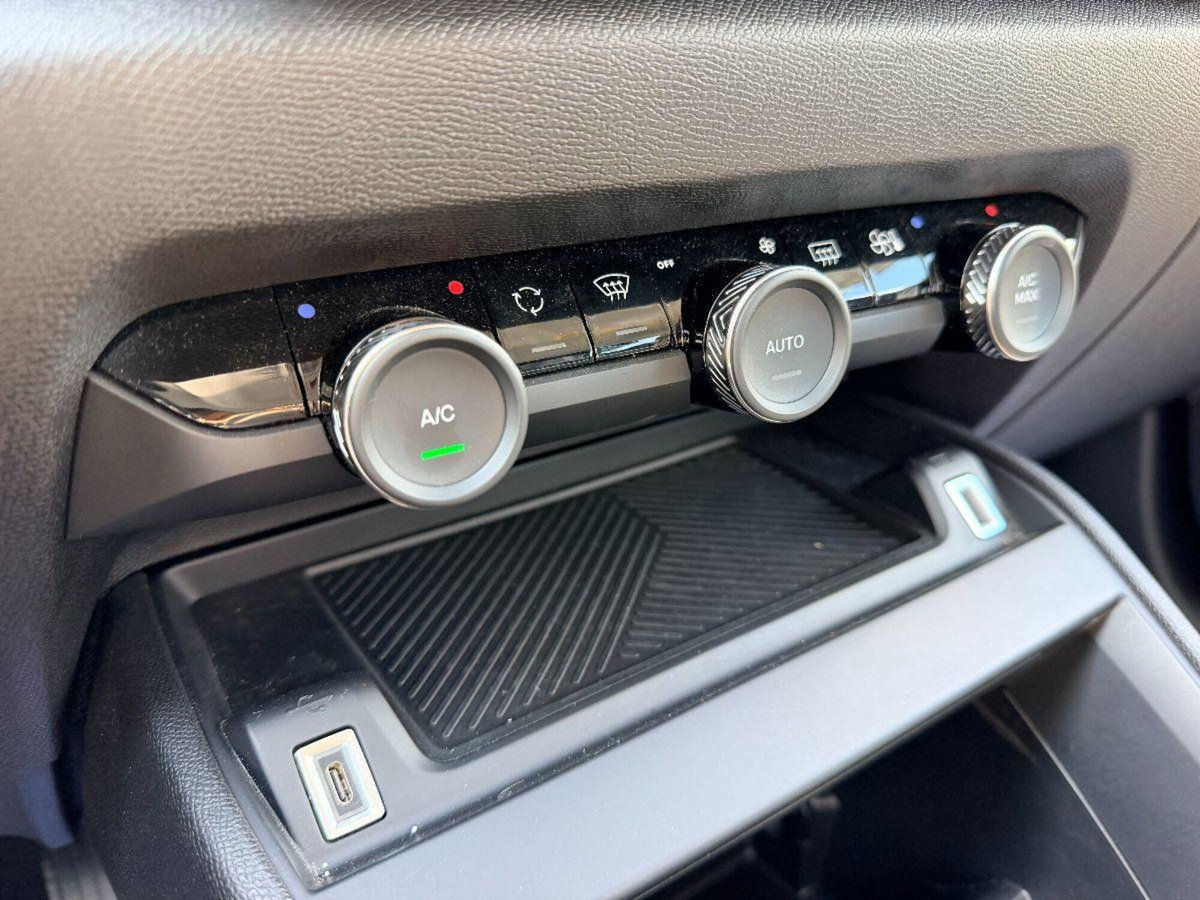 Citroen C4 1.2 hybrid You 110cv e-dcs6 (16)