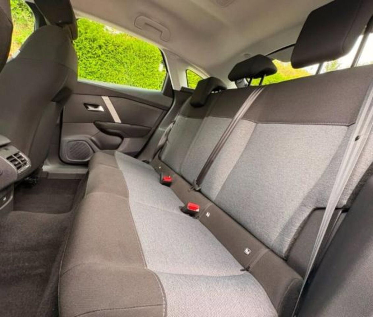 Citroen C4 1.2 hybrid You 110cv e-dcs6 (8)