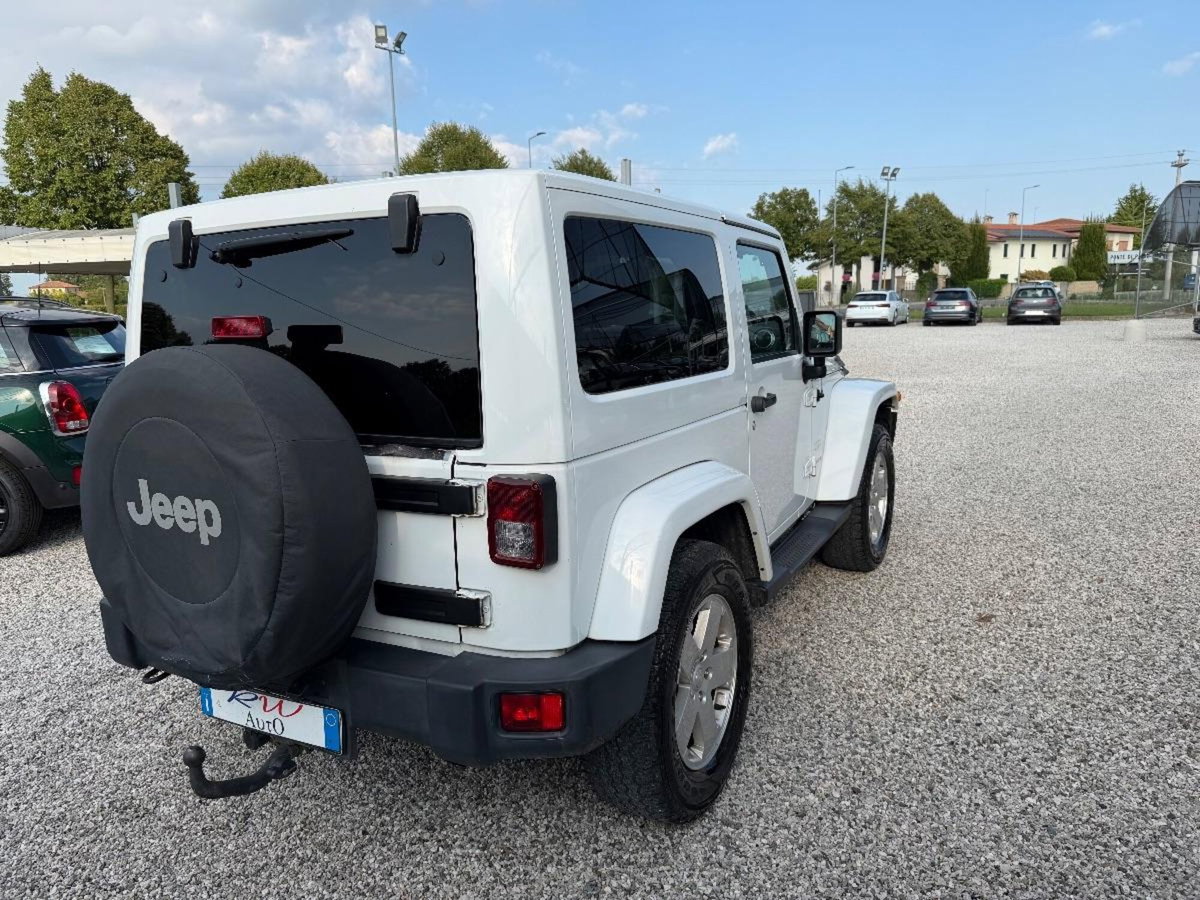 Jeep Wrangler 2.8 CRD DPF Sahara (6)