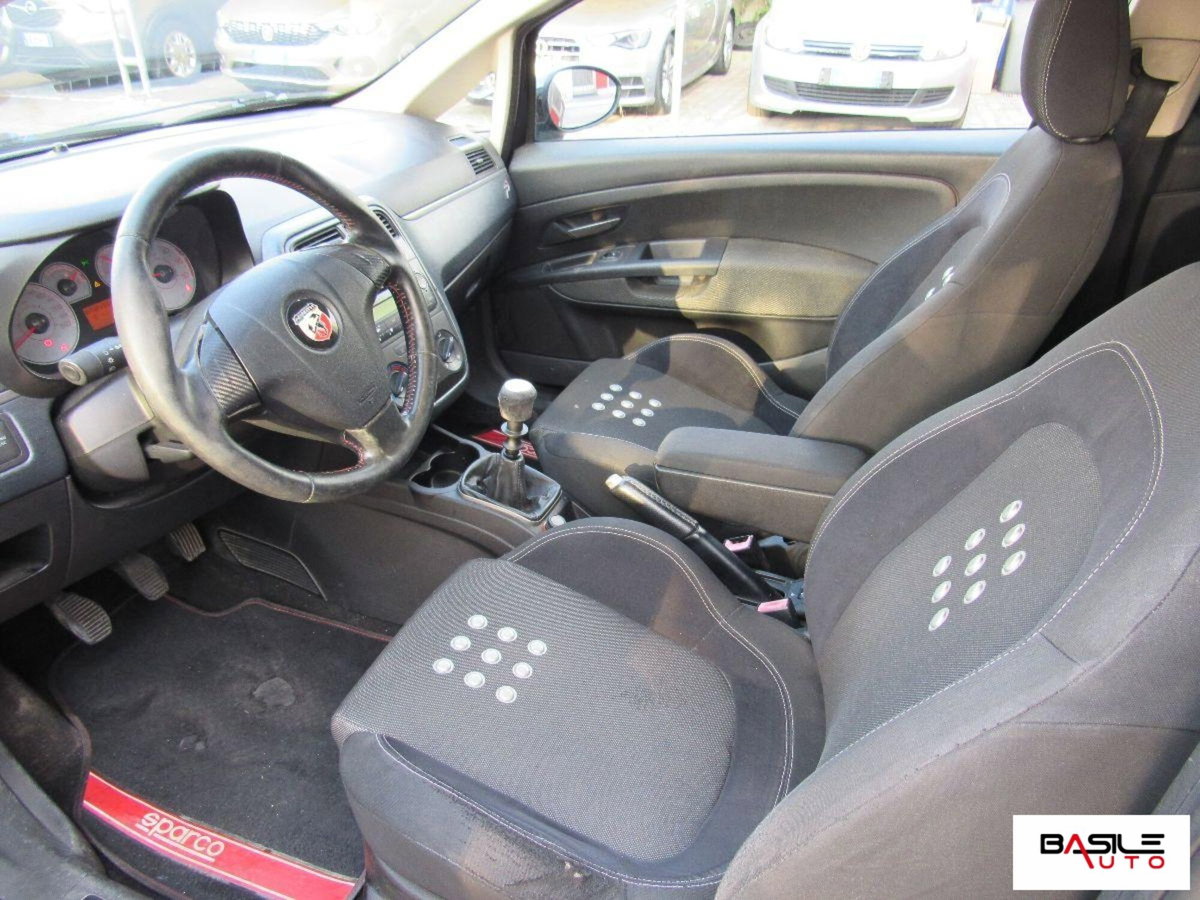 Fiat Punto Classic 1.3 MJT 16V 3 porte (5)