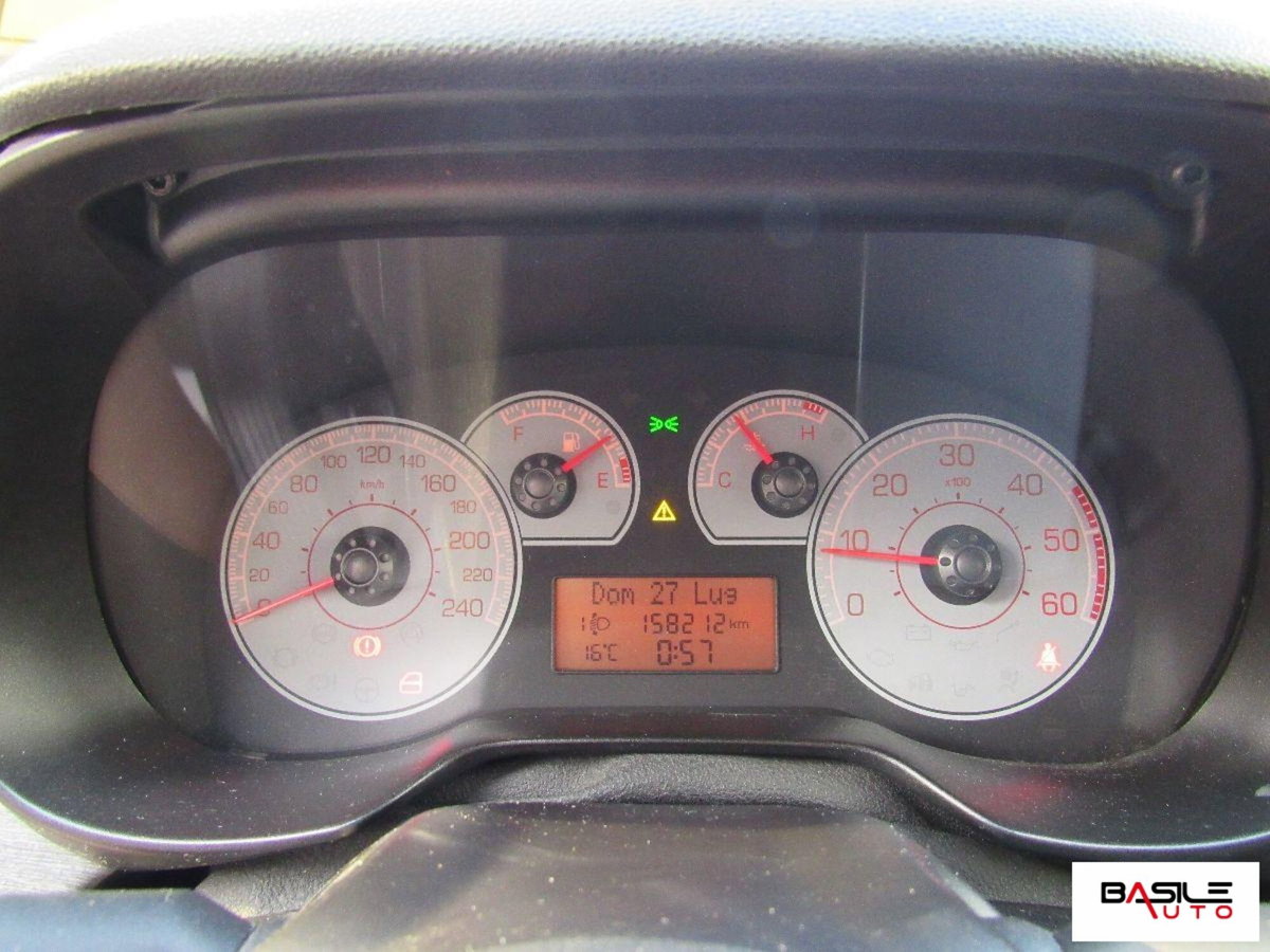 Fiat Punto Classic 1.3 MJT 16V 3 porte (6)