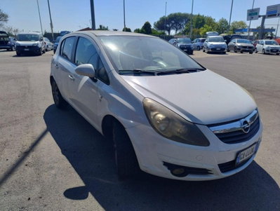 Opel Corsa 1.2 80CV 5 porte GPL-TECH Club (3)