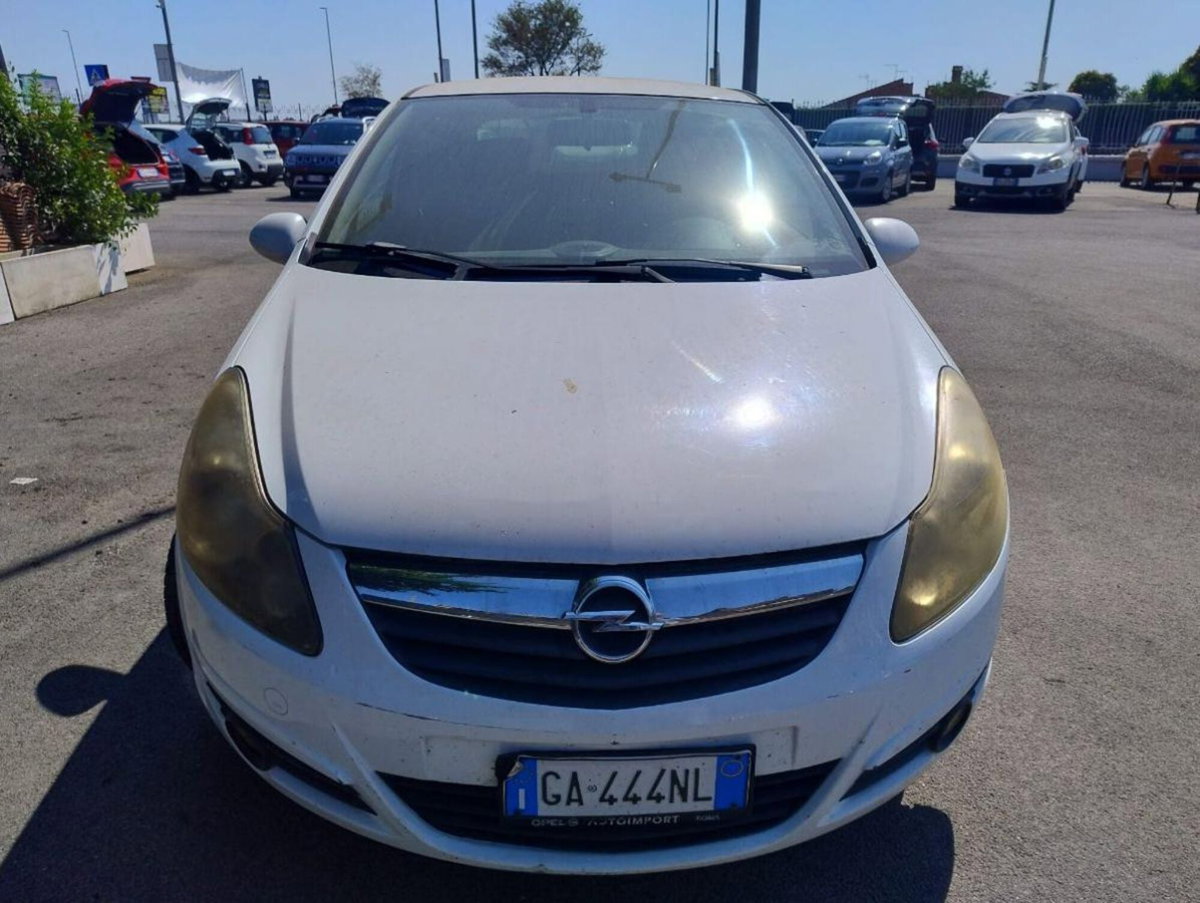 Opel Corsa 1.2 80CV 5 porte GPL-TECH Club (4)