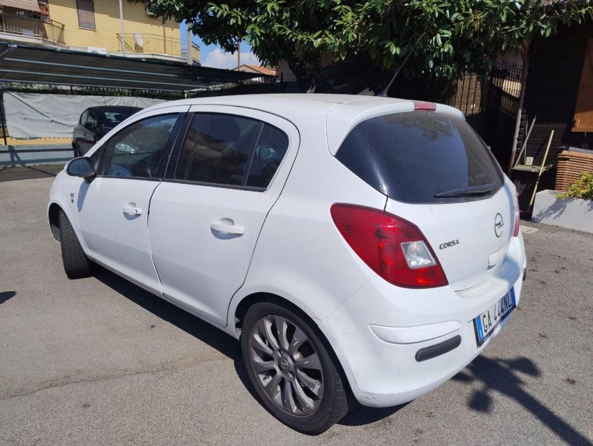 Opel Corsa 1.2 80CV 5 porte GPL-TECH Club (6)