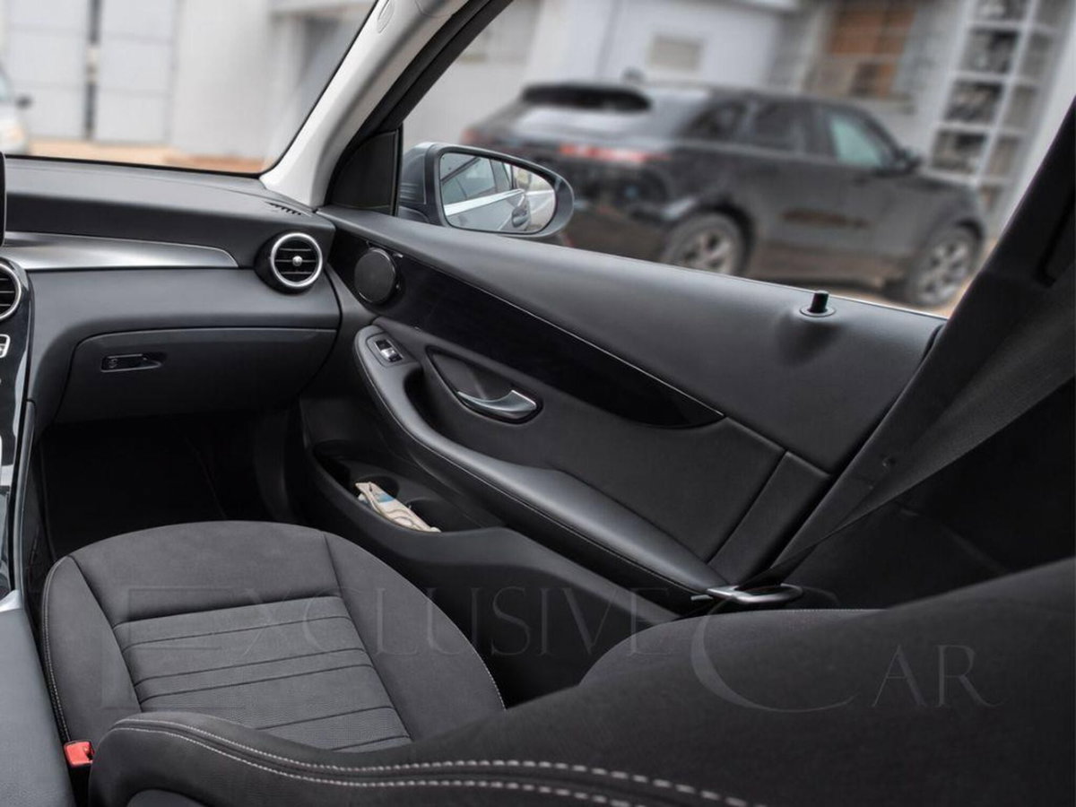 Mercedes-Benz GLC SUV 250 d 4Matic Exclusive (19)