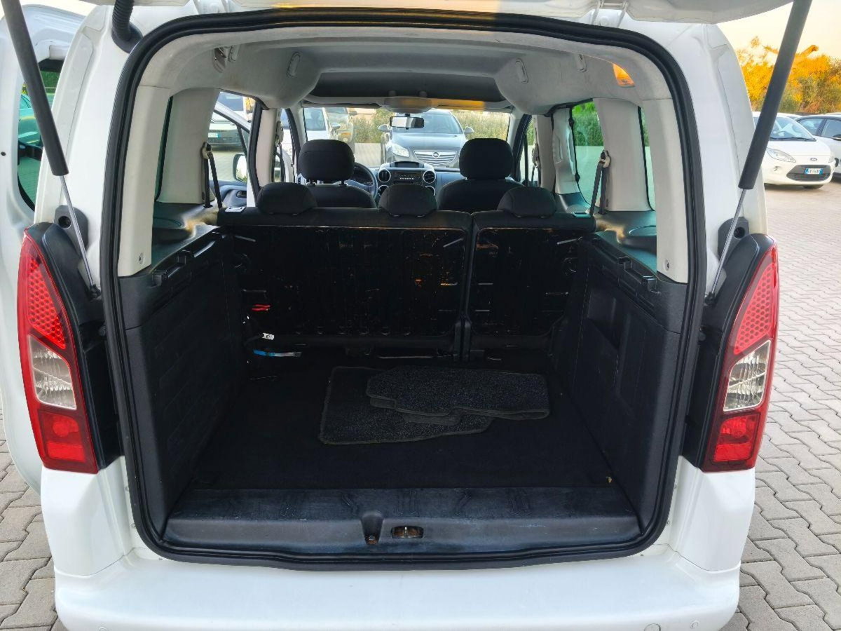 Peugeot Partner 1.6 HDi 92CV Outdoor (14)