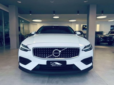 Volvo V60 D4 AWD Geartronic Business Plus (2)