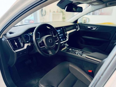 Volvo V60 D4 AWD Geartronic Business Plus (8)