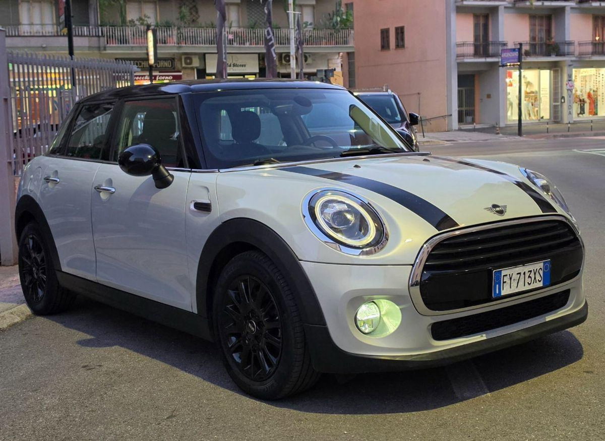 MINI Mini 1.5 Cooper 5 porte (5)