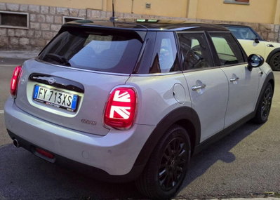 MINI Mini 1.5 Cooper 5 porte (9)